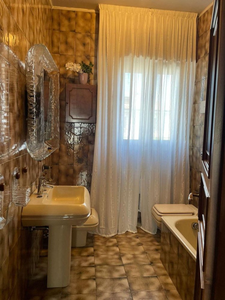 5 rooms House in Treviso, Italy No. 229056