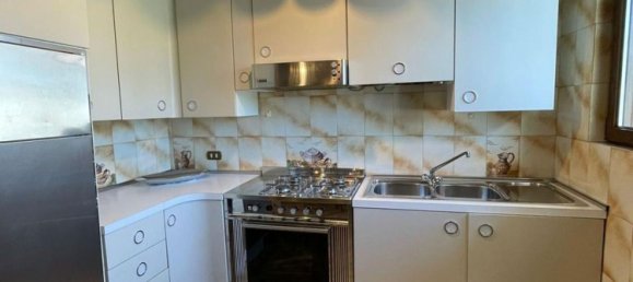 5 rooms House in Treviso, Italy No. 229056 28