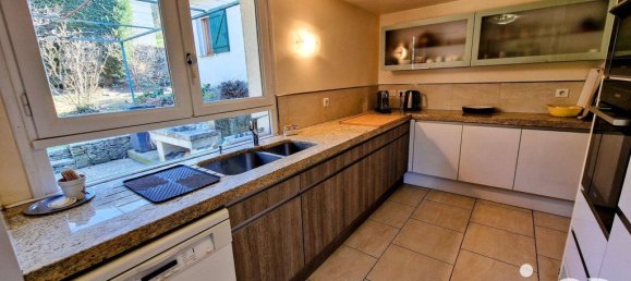 5 Schlafzimmer Villa in Nimes, France, Nr. 346587 10