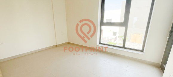 3 bedrooms Townhouse in International City, UAE No. 24329 4