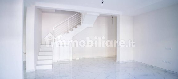 3 bedrooms Apartment in Frattamaggiore, Italy No. 283629 9