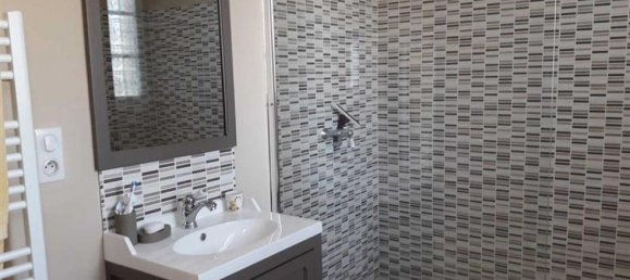 2 bedrooms House in Montclar, France No. 16942 3