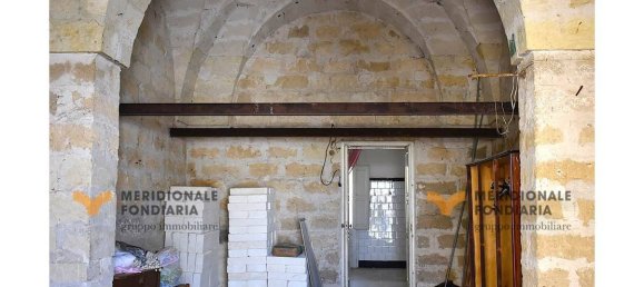 2 bedrooms Villa in San Donato di Lecce, Italy No. 280772 3