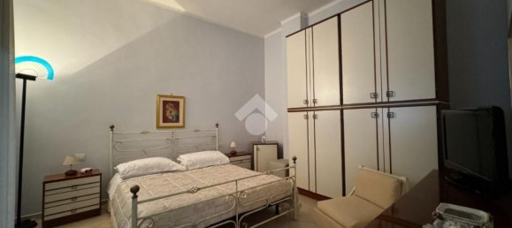Apartamento de 4 divisões em Bari, Italy N.º 65932 35
