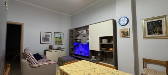 Apartamento de 4 divisões em Bari, Italy N.º 65932 29