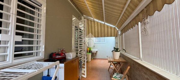 Apartamento de 4 divisões em Bari, Italy N.º 65932 33