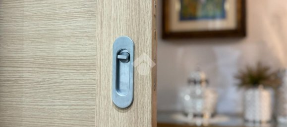 Apartamento de 4 divisões em Bari, Italy N.º 65932 23