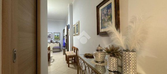 Apartamento de 4 divisões em Bari, Italy N.º 65932 20