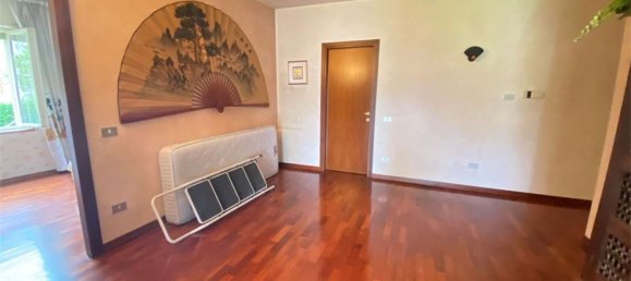 230m² Building in Grigno, Italy No. 339431 8