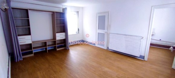 3 bedrooms House in Willems, France No. 51035 13