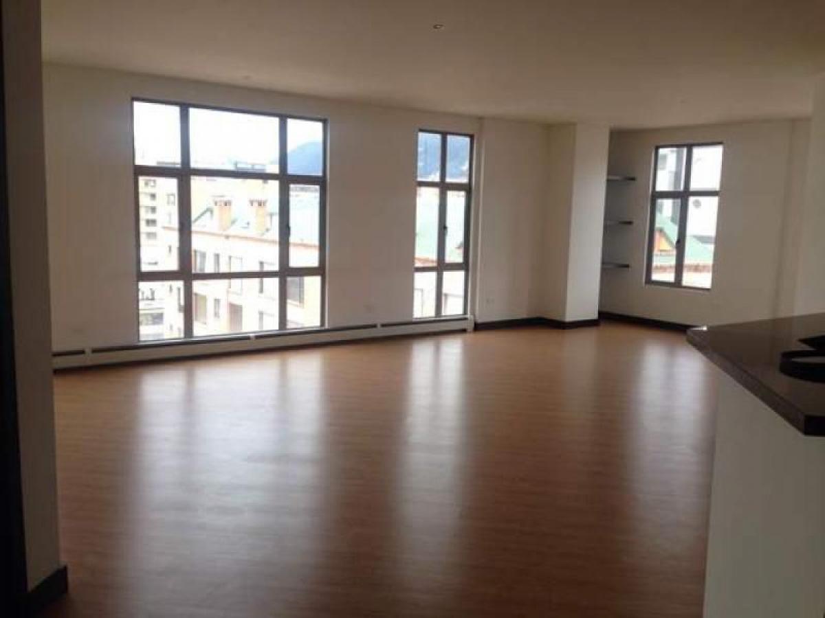 3 bedrooms House in Bogota, Colombia No. 11799