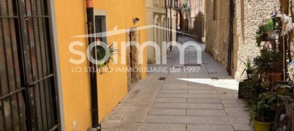 Квартира с 2 спальнями в Кальяри, Италия № 153110 2