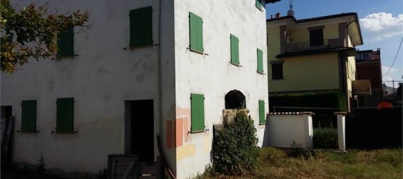Villa de 4 dormitorios en Modena, Italy No. 137854 11
