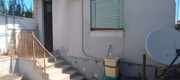 4 rooms House in Catania, Italy No. 298901 13