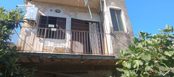 4 rooms House in Catania, Italy No. 298901 17