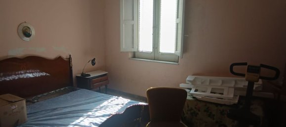 4 rooms House in Catania, Italy No. 298901 12