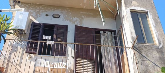 4 rooms House in Catania, Italy No. 298901 16