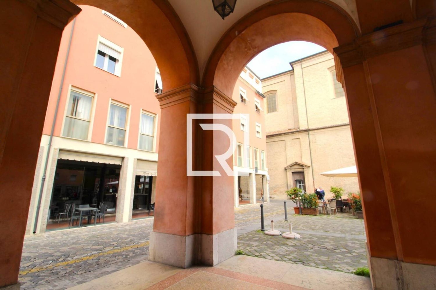 Коммерческая недвижимость 65м² в Чезена, Италия № 329030