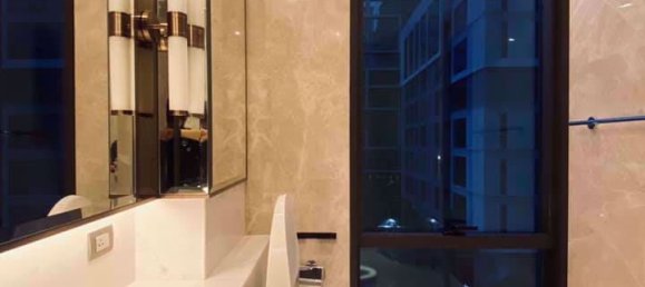 1 bedroom Condo in Pathum Wan, Thailand No. 4834 8