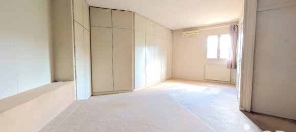 1 bedroom Apartment in Bordeaux, France No. 299005 6