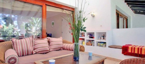 2 bedrooms Apartment in Marbella, Spain No. 21147 8