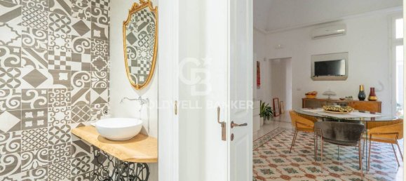 3 bedrooms House in Lecce, Italy No. 167469 9