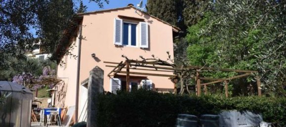 12-Zimmer Villa in Florence, Italy, Nr. 48071 12