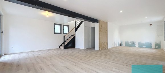 4 bedrooms Villa in Blere, France No. 56883 5