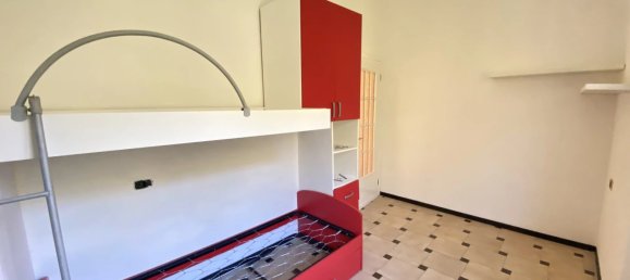 3-salle Appartement à Ponte Lambro, Italy No. 105469 7