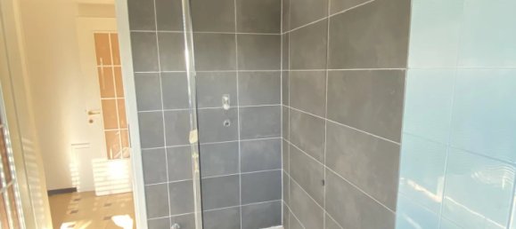 3-salle Appartement à Ponte Lambro, Italy No. 105469 12