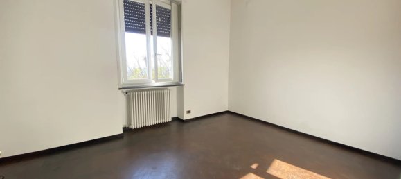 3-salle Appartement à Ponte Lambro, Italy No. 105469 10