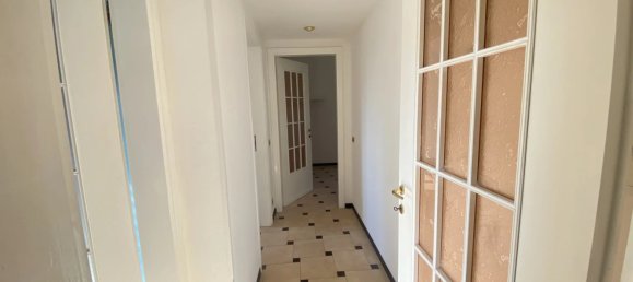 3-salle Appartement à Ponte Lambro, Italy No. 105469 5