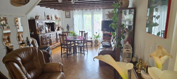 Casa de 3 dormitorios en Lesigny, France No. 186779 4