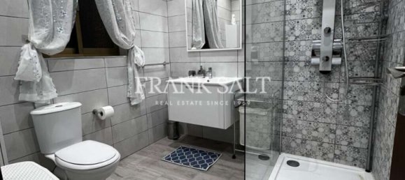 2 bedrooms Maisonette in Kappara, Malta No. 10634 8