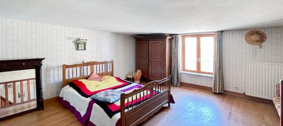 Casa de 4 dormitorios en Darney, France No. 154109 12