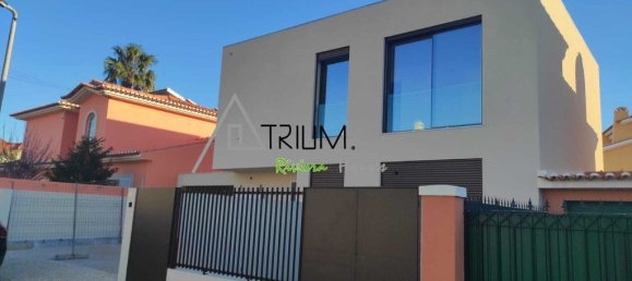 4 bedrooms House in Cascais, Portugal No. 171509 21