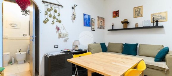 1 bedroom Apartment in Rome, Italy No. 373328 10