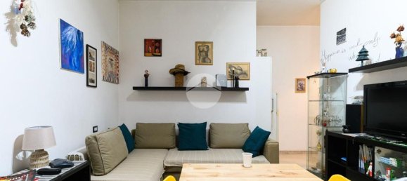 1 bedroom Apartment in Rome, Italy No. 373328 8