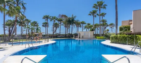 Пентхаус с 2 спальнями в Эстепона, Испания № 183152 21