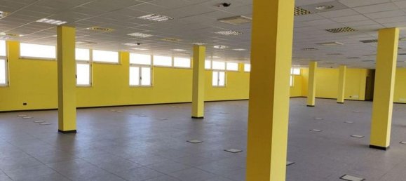 Oficina en Modugno, Italy 4524 m² No. 371951 11