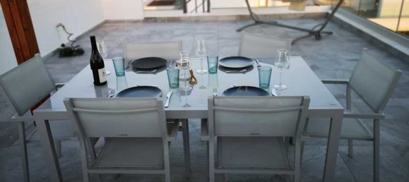 Casa de 4 dormitorios en Larnaca, Cyprus No. 13712 16