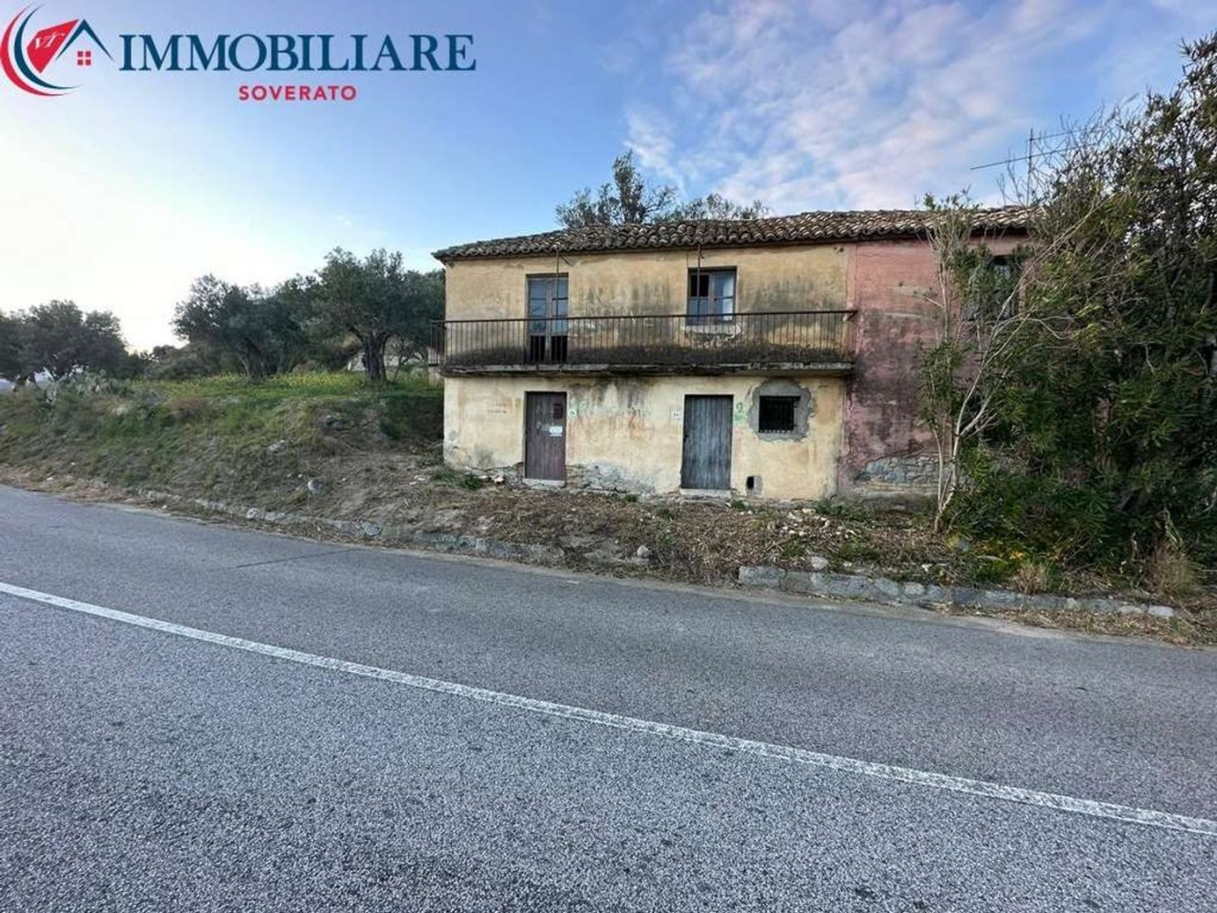 Studio in Satriano, Italy No. 159354