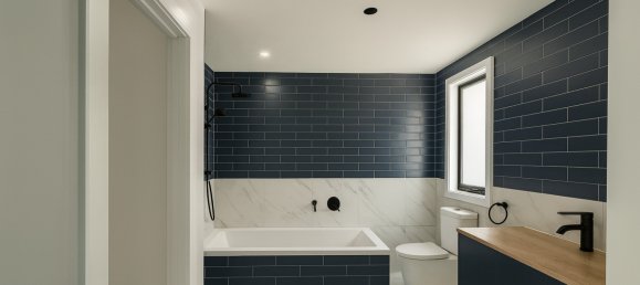 5 bedrooms House in Junction Village, Australia No. 218 6