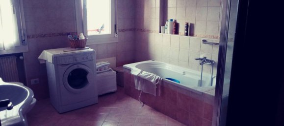 5 rooms Apartment in Alessandria, Italy No. 49215 8