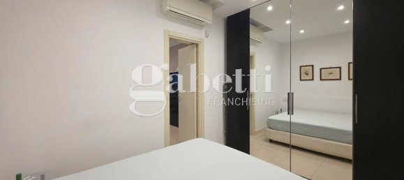 2 bedrooms Apartment in Milan, Italy No. 360537 7