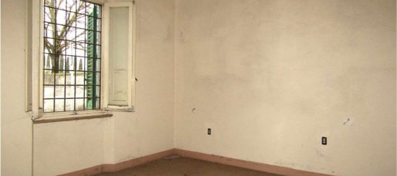 4 bedrooms Villa in Pistoia, Italy No. 332095 6