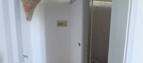 2غرفة شقة في Bergamo, Italy رقم 160658 39