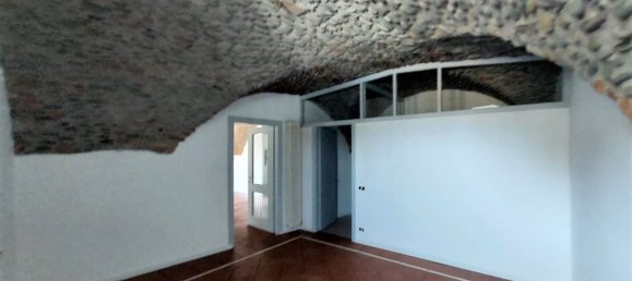 2غرفة شقة في Bergamo, Italy رقم 160658 36