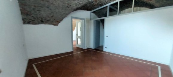 2غرفة شقة في Bergamo, Italy رقم 160658 34