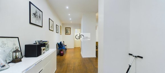 3 bedrooms Apartment in Paris, France No. 167583 8